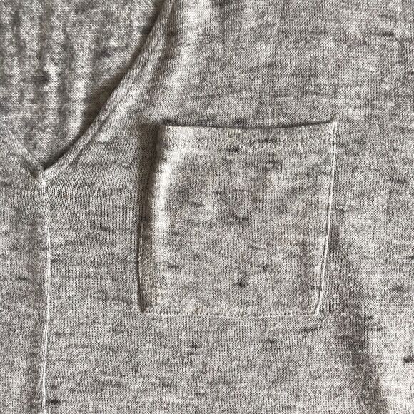 BDG Pullover Sweater Gray Heather Knit Long Sleeve V Neck Size S Hi Lo Pocket - Picture 4 of 9